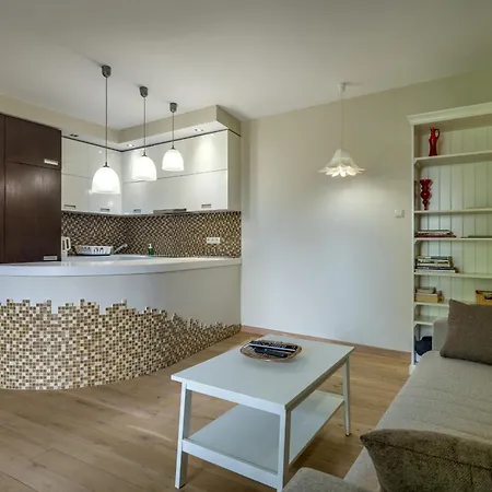 Rentplanet - Borowska * Wroclaw